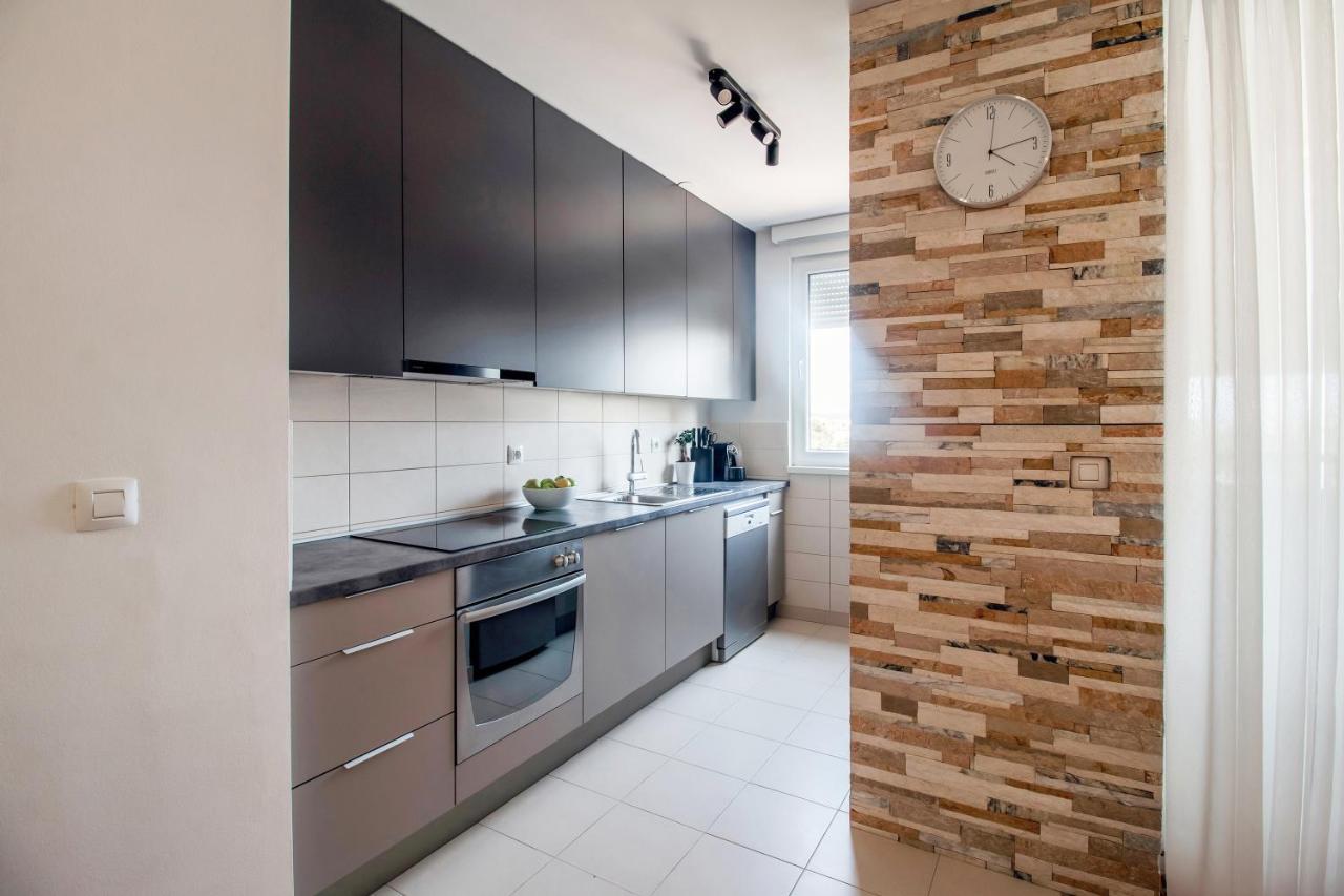Apartment Montesa Zadar With Free Parking And Balcony Eksteriør bilde