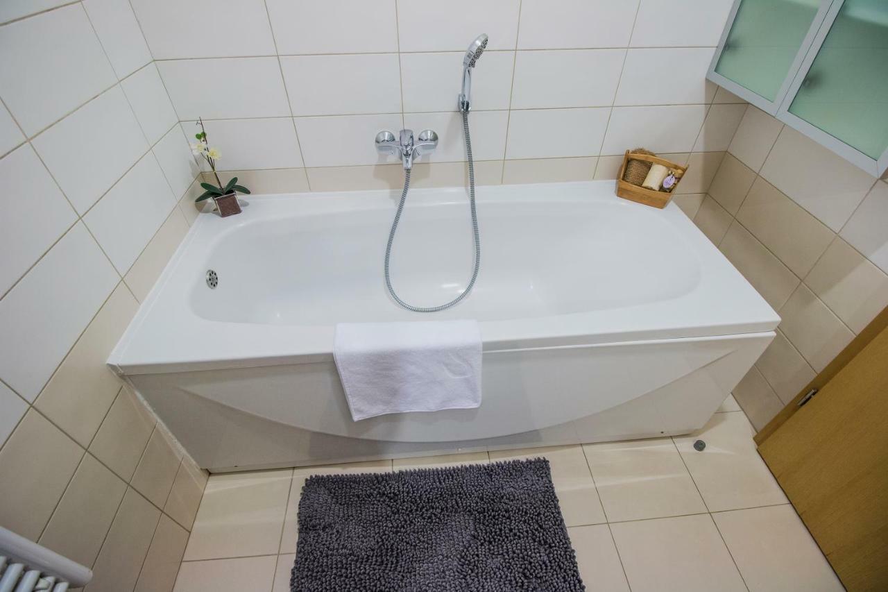 Apartment Montesa Zadar With Free Parking And Balcony Eksteriør bilde